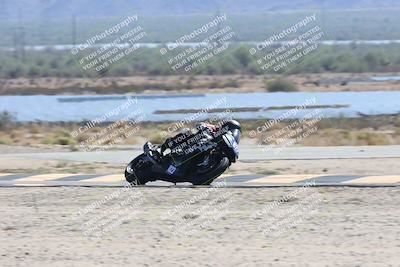 media/Oct-05-2025-CVMA (Sun) [[beeef4f201]]/Race 10-Formula Lightweight Twins Shootout/
